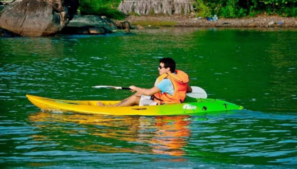 Kayaking in Aguada Mangroves