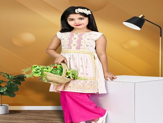 Who is Sristi Majumdar (Child Actress) Age, Wiki, Boyfriend, Movies, Web Series, Net Worth